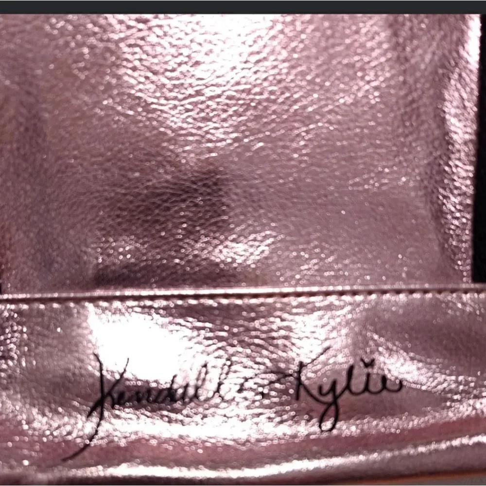 Kendall & Kylie Tote Bag/Excellent Used Condition/Fits Laptop/Pink Metallic
